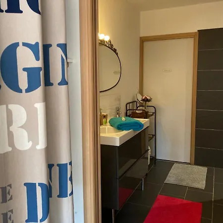 Domaine Ovaline Guest house 2*